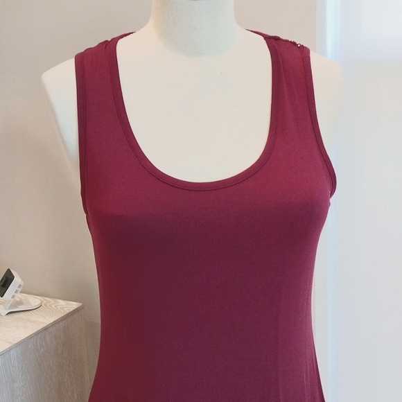 Kate & Mallory sleeveless maxi dress - Picture 2 of 10